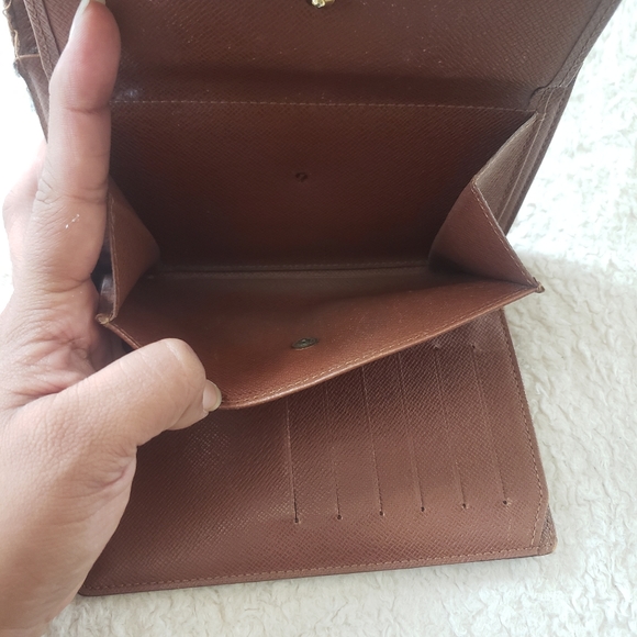 LV monogram snap wallet - Picture 7 of 12